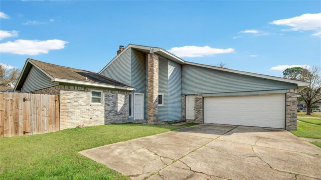 6626 Sandswept Lane, Houston, TX 77086