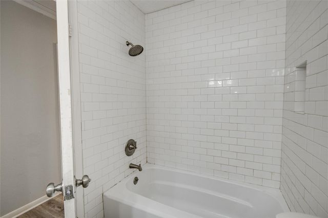 6626 Sandswept Lane, Houston, TX 77086