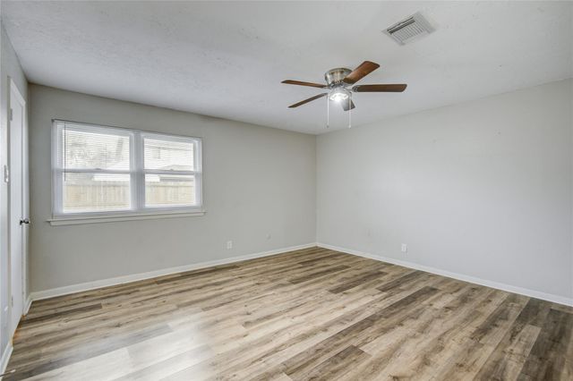 6626 Sandswept Lane, Houston, TX 77086