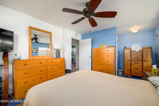 40 Pomona Boulevard, Keyport, NJ 07735