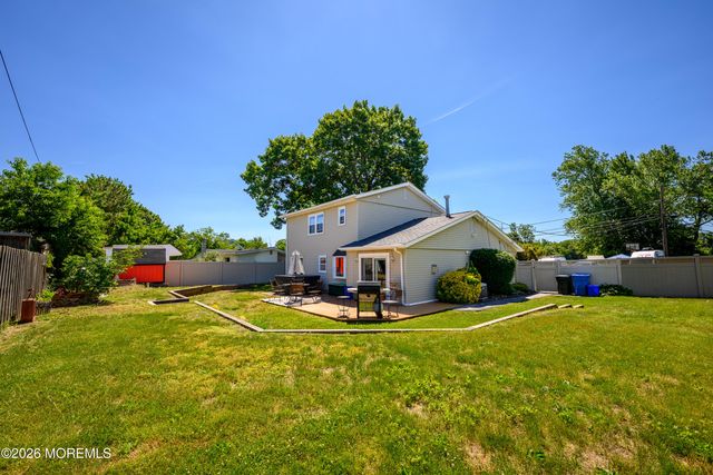 40 Pomona Boulevard, Keyport, NJ 07735