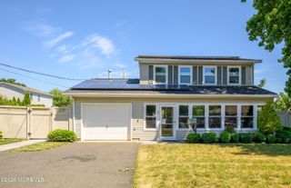 40 Pomona Boulevard, Keyport, NJ 07735