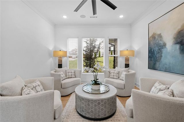 4315 S Scissortail Drive, Bentonville, AR 72713