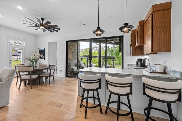 4315 S Scissortail Drive, Bentonville, AR 72713