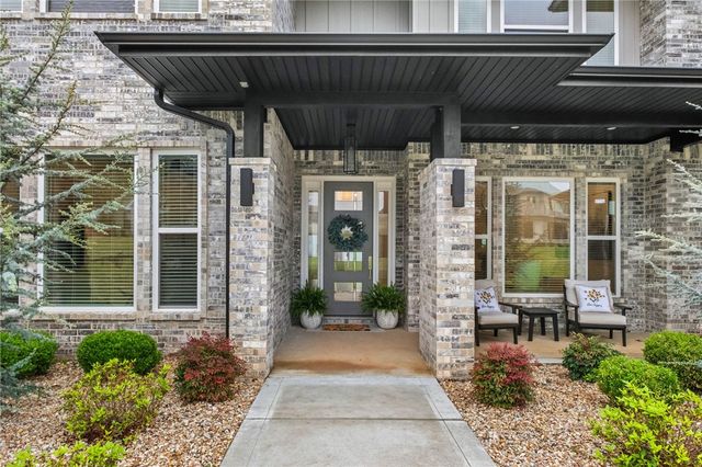 4315 S Scissortail Drive, Bentonville, AR 72713
