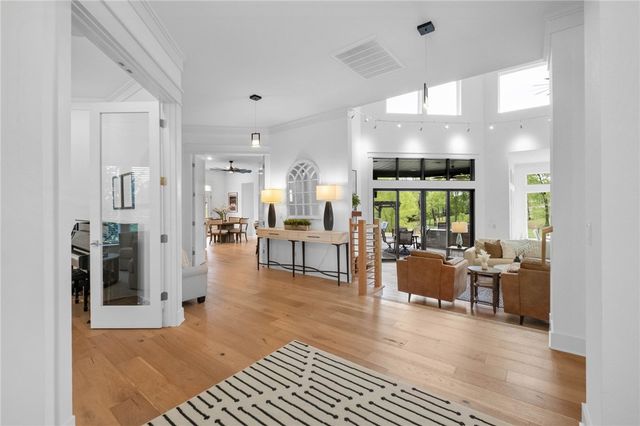 4315 S Scissortail Drive, Bentonville, AR 72713