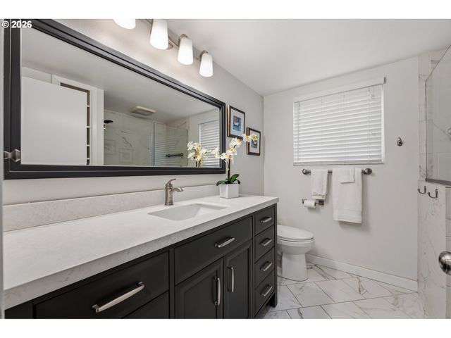 12635 Sw PRINCE ALBERT St, King City, OR 97224