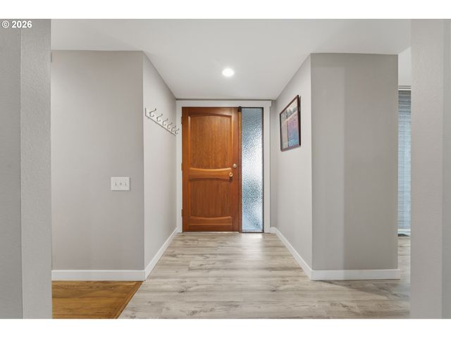 12635 Sw PRINCE ALBERT St, King City, OR 97224