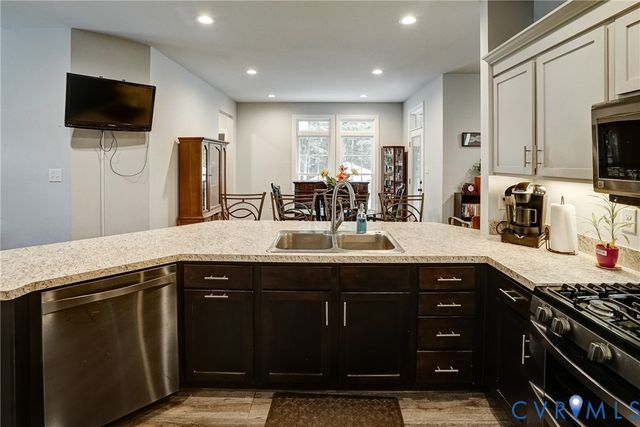 1618 Mt Olive Rd, Manakin Sabot, VA 23103