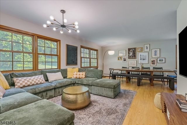 45 Gristmill Rd, Randolph Twp., NJ 07869