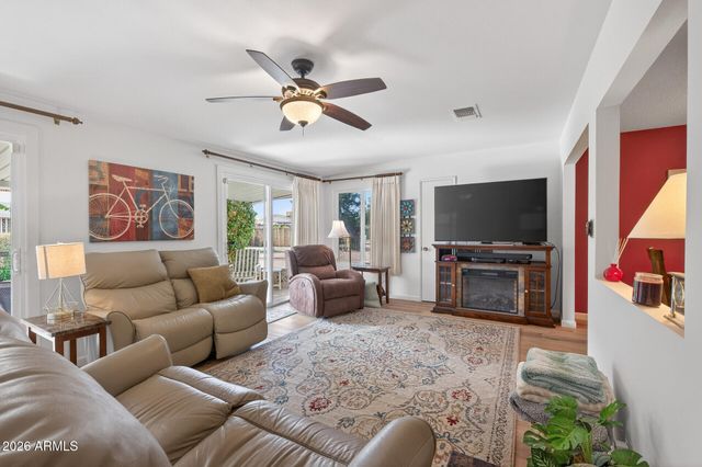 10609 W MISSION Lane, Sun City, AZ 85351