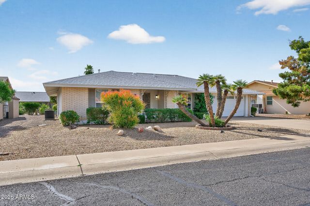 10609 W MISSION Lane, Sun City, AZ 85351
