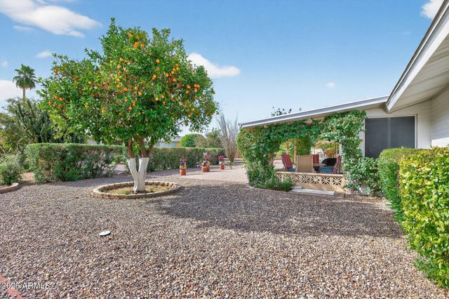 10609 W MISSION Lane, Sun City, AZ 85351