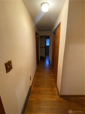 3821 Denlinger, Dayton, OH 45426