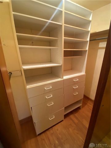 3821 Denlinger, Dayton, OH 45426