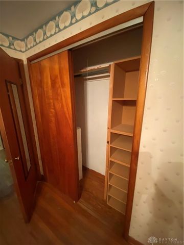 3821 Denlinger, Dayton, OH 45426