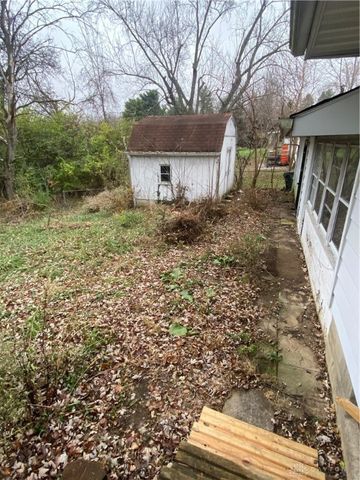 3821 Denlinger, Dayton, OH 45426