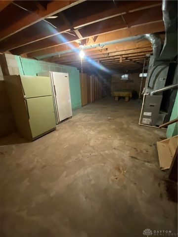 3821 Denlinger, Dayton, OH 45426