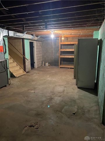 3821 Denlinger, Dayton, OH 45426