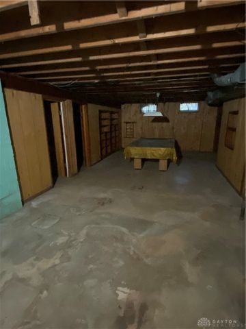 3821 Denlinger, Dayton, OH 45426