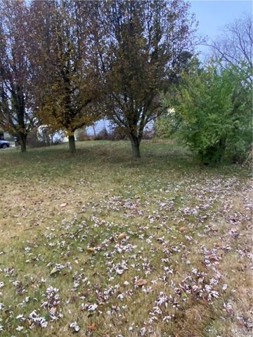 3821 Denlinger, Dayton, OH 45426