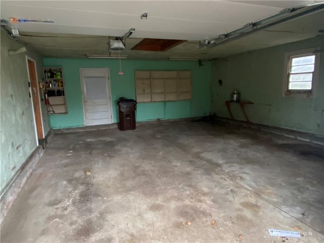 3821 Denlinger, Dayton, OH 45426