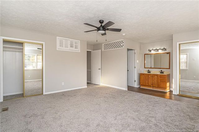 6434 Kincross Avenue, Fayetteville, NC 28304