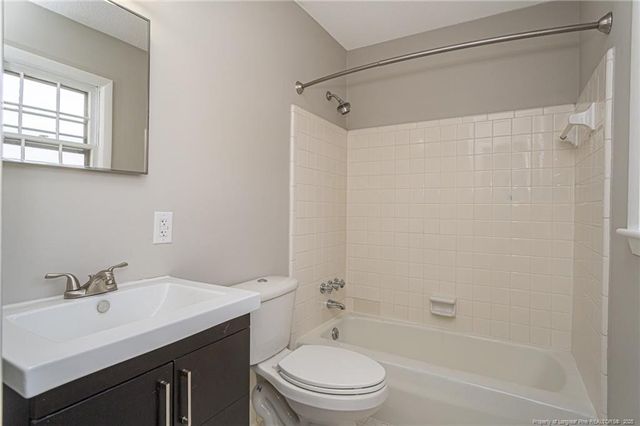 6434 Kincross Avenue, Fayetteville, NC 28304