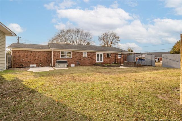 6434 Kincross Avenue, Fayetteville, NC 28304