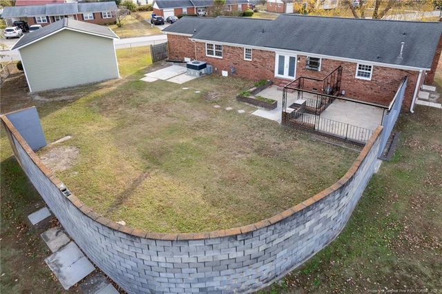 6434 Kincross Avenue, Fayetteville, NC 28304