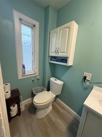 764 White Avenue, Lincoln Park, MI 48146