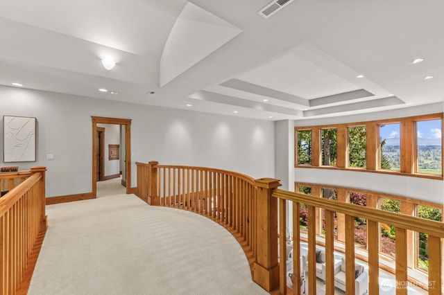 13748 242nd Avenue NE, Woodinville, WA 98077