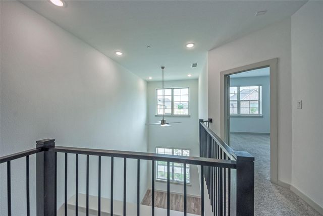 692 Vista Oaks Road, Lewisville, TX 75067