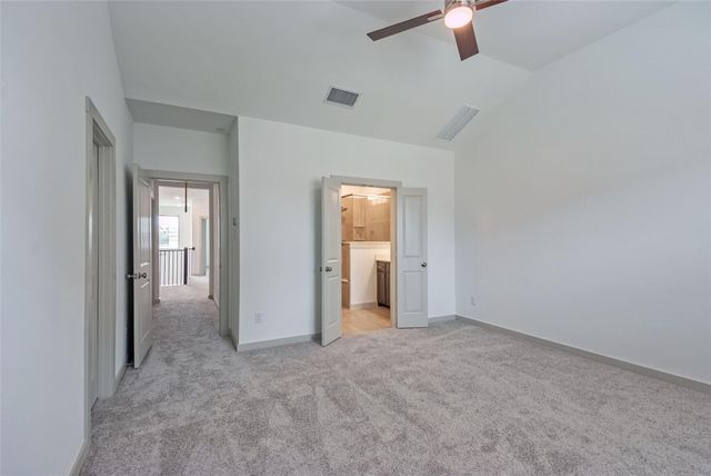 692 Vista Oaks Road, Lewisville, TX 75067