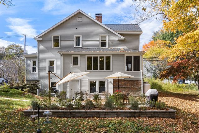 193 Exchange St, Millis, MA 02054