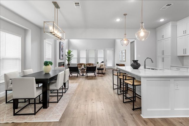 12995 Wimbledon Way, Farmers Branch, TX 75234