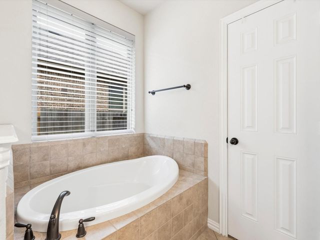2722 Misty Laurel Court, Katy, TX 77494