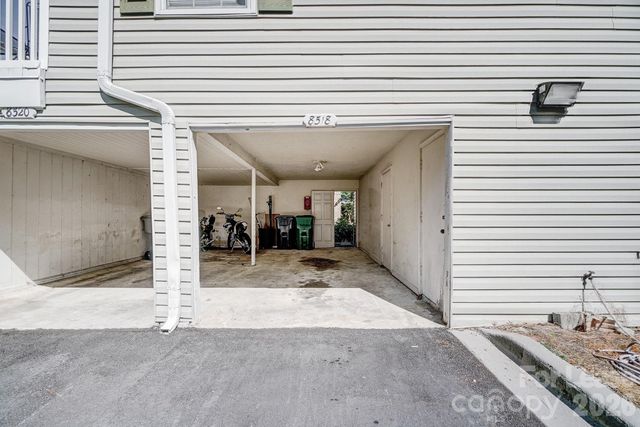 8518 Castle Pine Court, Charlotte, NC 28226