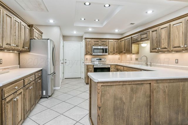 5828 W FARMERS Avenue, Amarillo, TX 79109