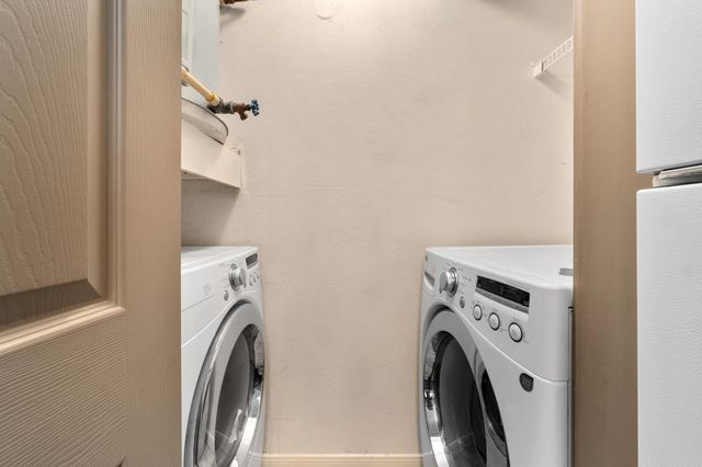 501 W 26th ST 113, Austin, TX 78705