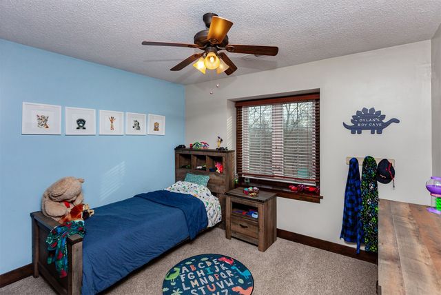 33080 Fox Creek Drive, Waukee, IA 50263