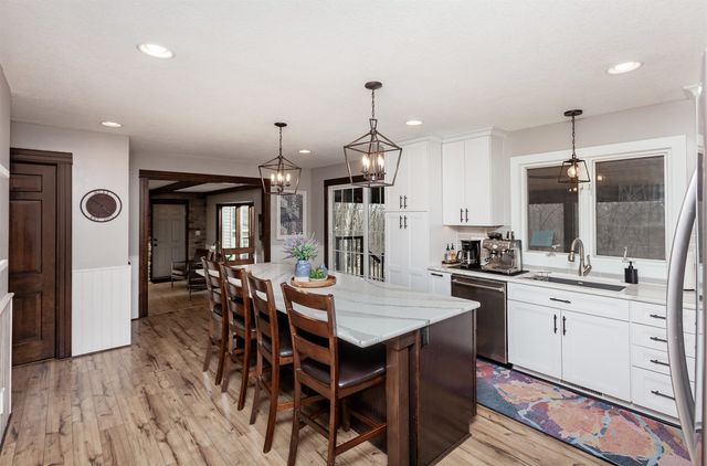 33080 Fox Creek Drive, Waukee, IA 50263