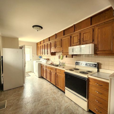 591 AUDREY Lane, Wheeling, IL 60090