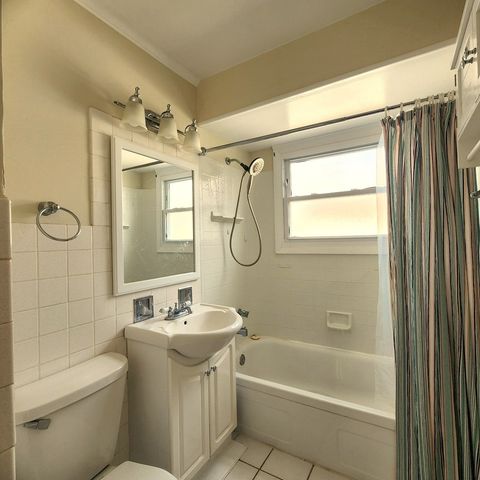 591 AUDREY Lane, Wheeling, IL 60090