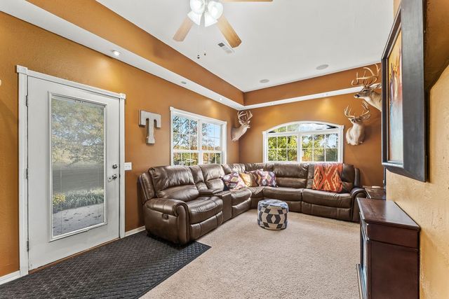 12342 Bluebird Road, Gravette, AR 72736