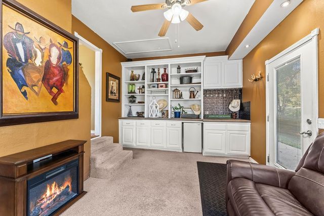 12342 Bluebird Road, Gravette, AR 72736