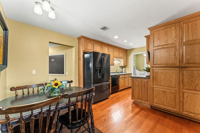 12342 Bluebird Road, Gravette, AR 72736