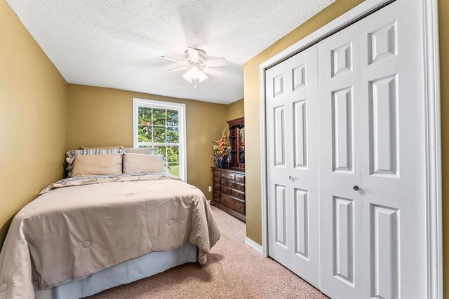 12342 Bluebird Road, Gravette, AR 72736