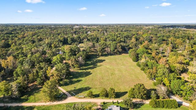 12342 Bluebird Road, Gravette, AR 72736