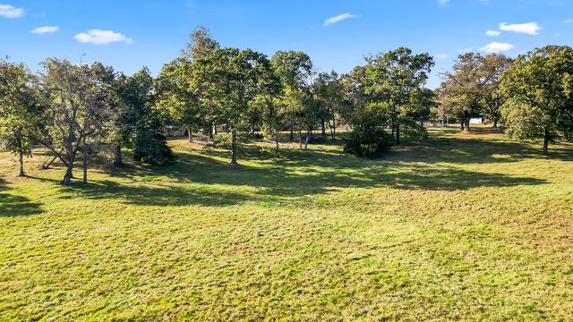 12342 Bluebird Road, Gravette, AR 72736